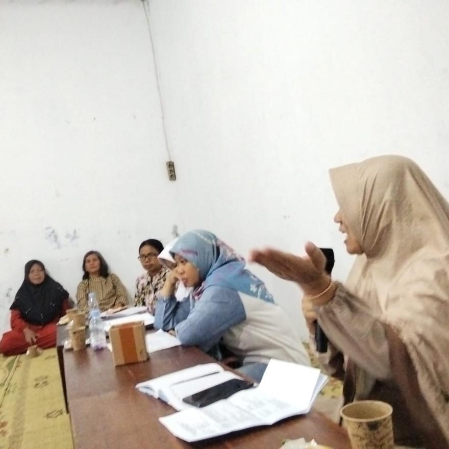 Antusias Sambut HUT RI ke-81, PKK RW 08 Kaloran Bahas Program dan Persiapan Lomba